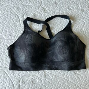 10/$25 Women's UA Infinity High Sports Bra size medium